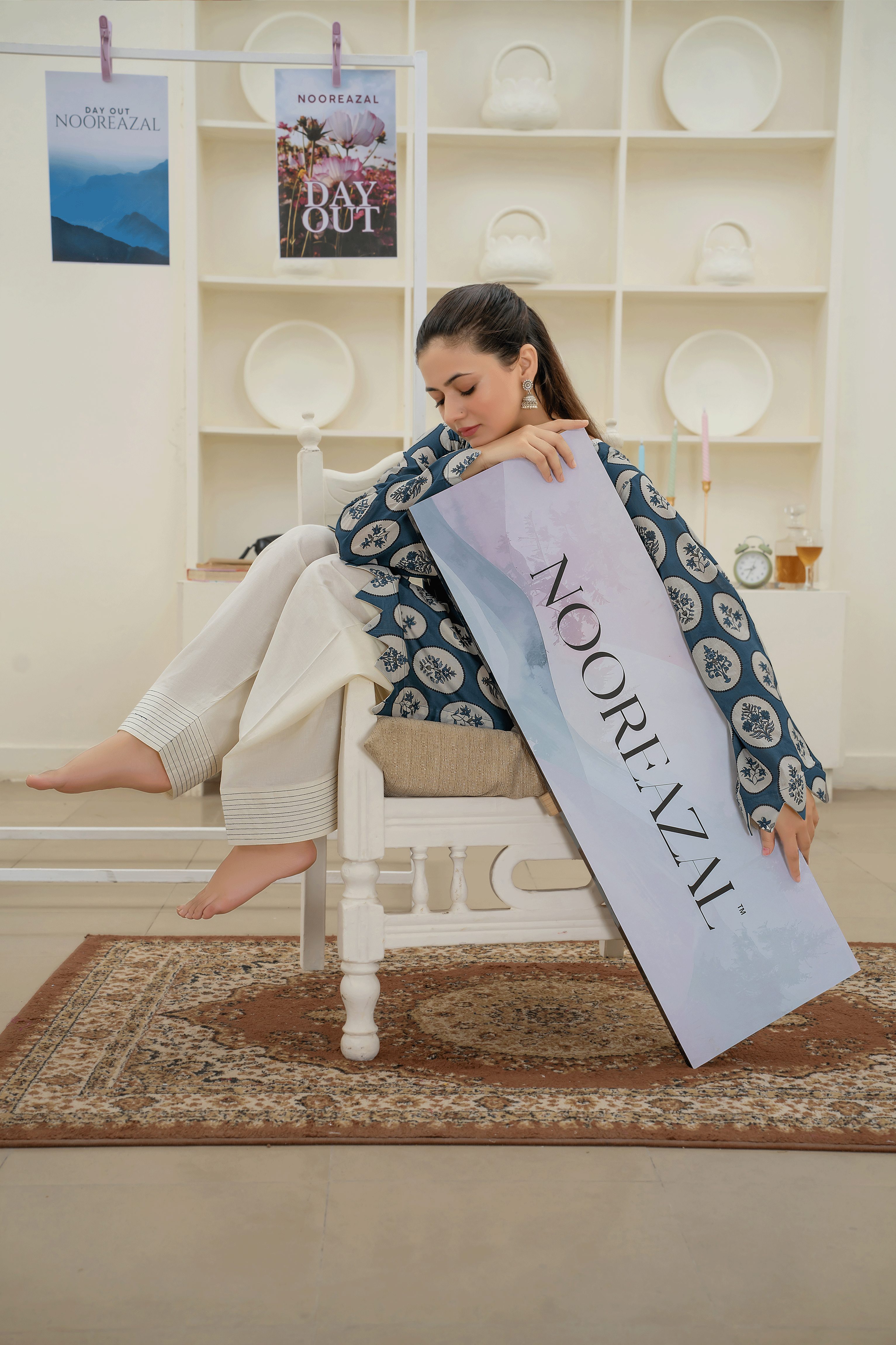 NOOREAZAL – Blue Mosaic (RTW002010)